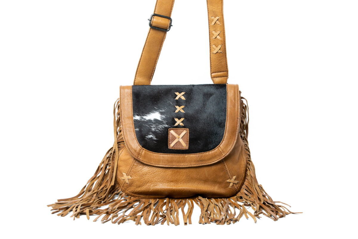 RH-11797 Saddle Hide Bag