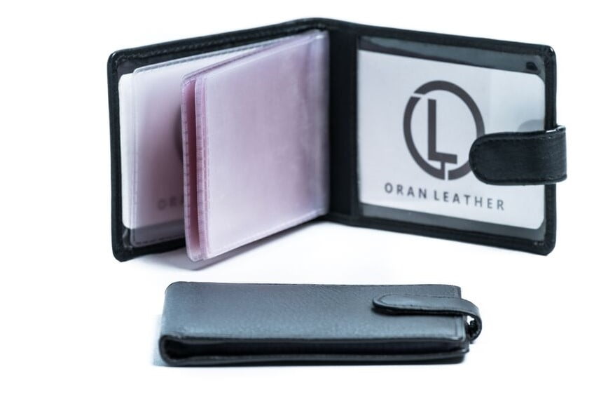 CH-357 Clip Card Holder